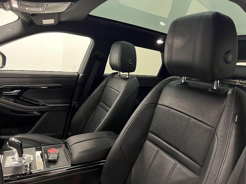 Land Rover Range Rover Evoque 2.0 D150 R-Dynamic AWD auto