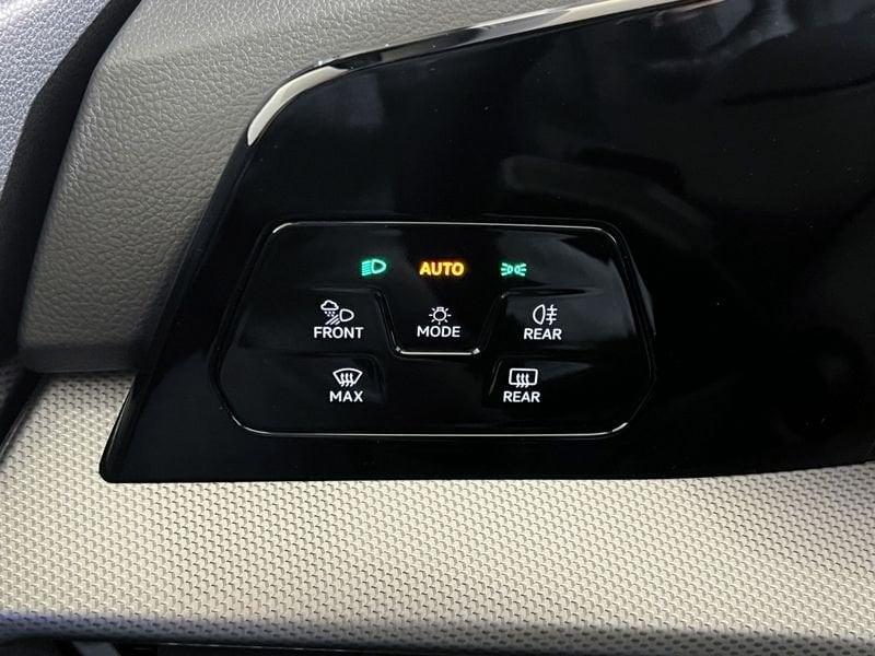 Volkswagen Golf Golf 1.5 TSI eHybrid DSG Style