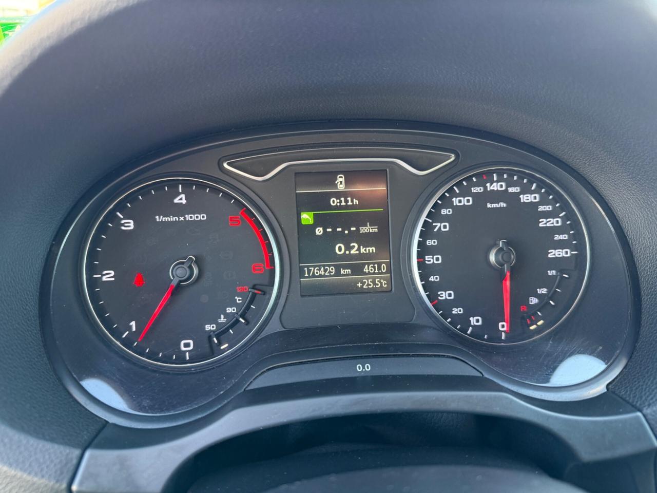 Audi A3 1.6 TDI Design 3 PORTE EURO6