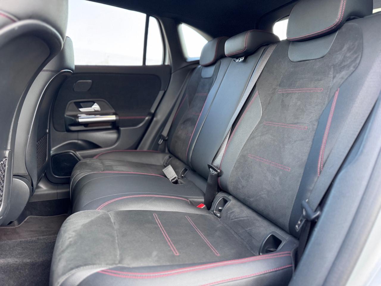 Mercedes-benz GLA 180 d Premium Amg