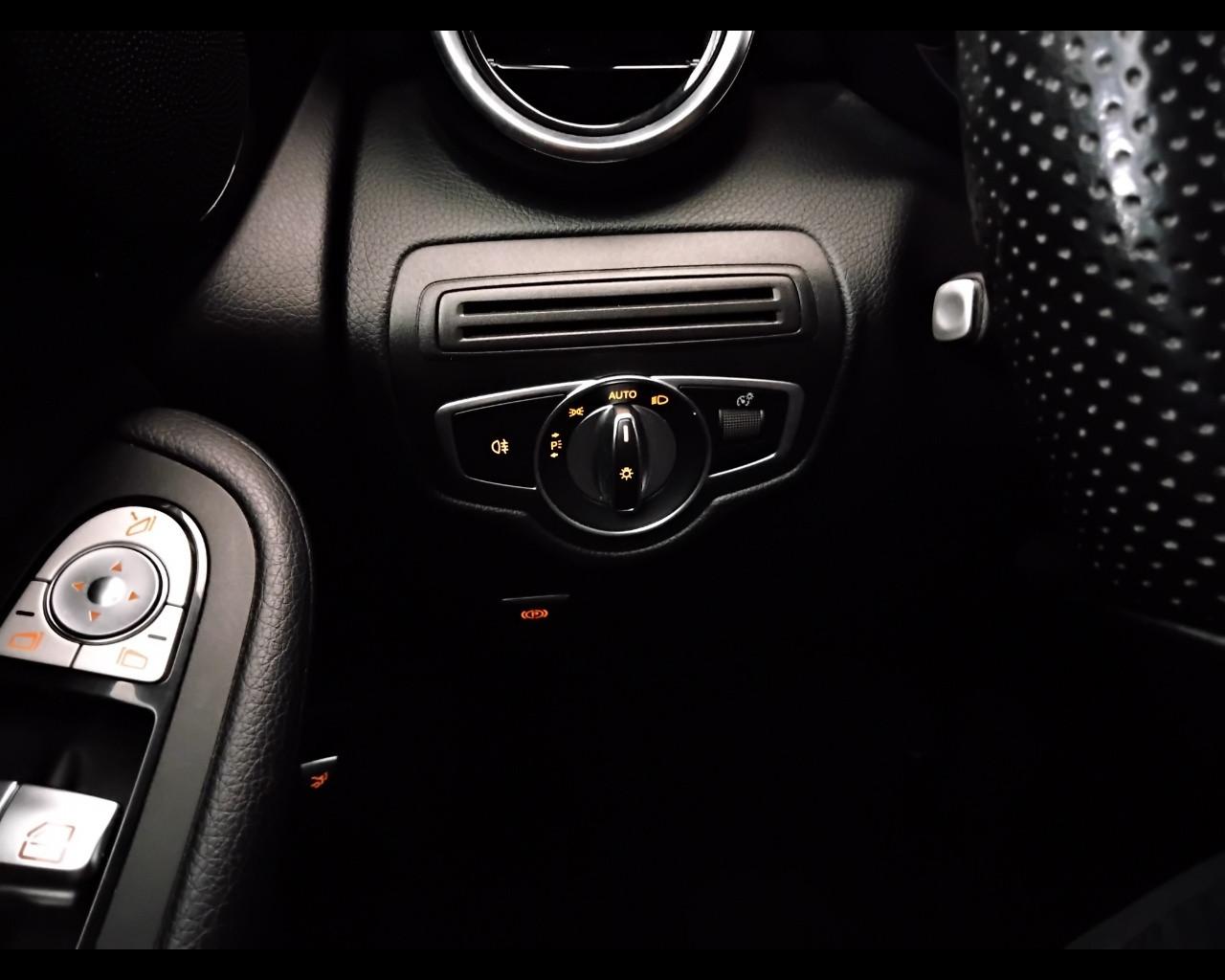 Mercedes-Benz GLC - X253 - GLC 220 d Sport 4matic auto