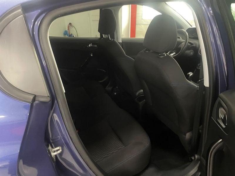 Peugeot 208 PureTech 82 5 porte Active