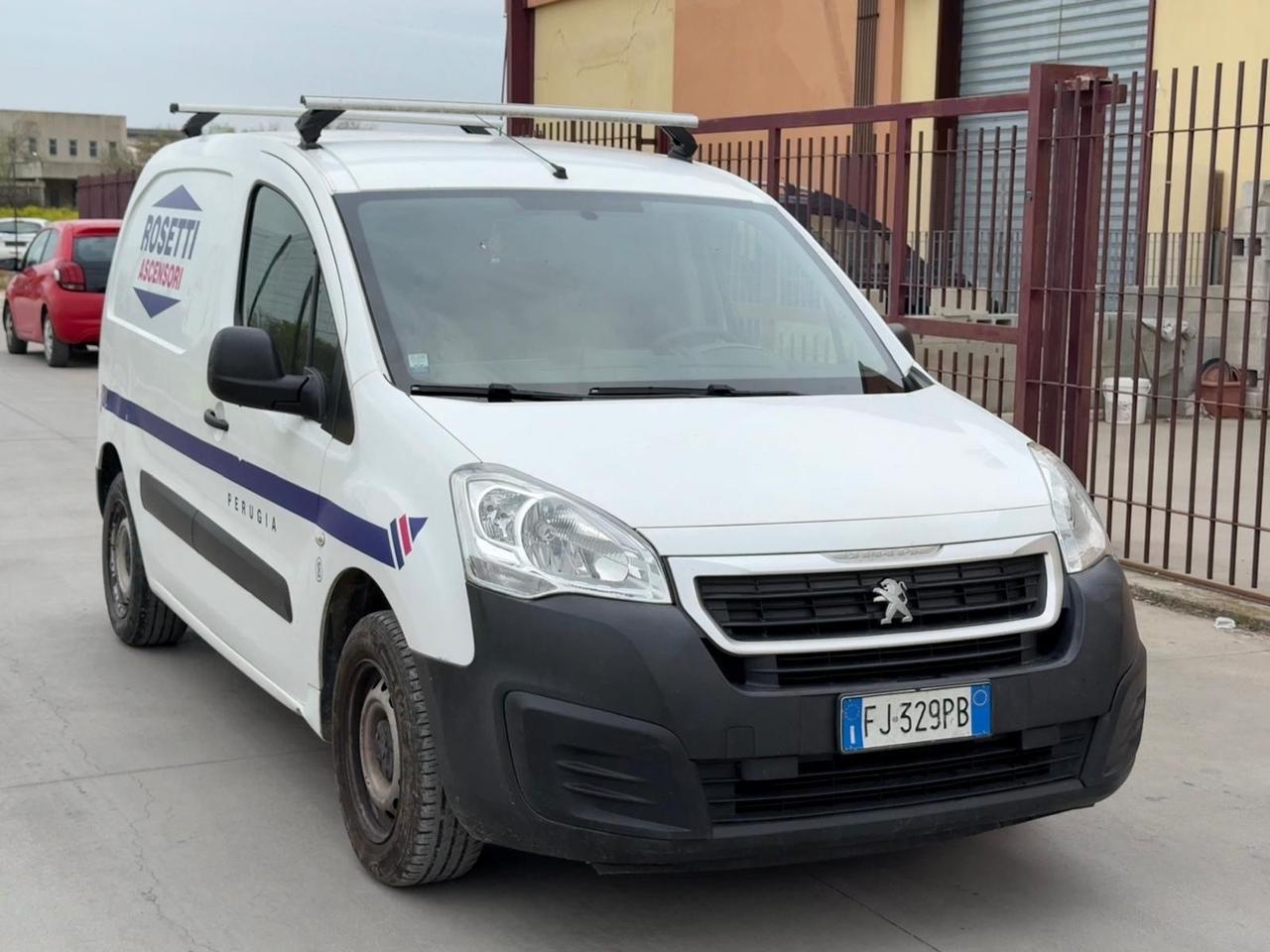 Peugeot Partner BlueHDi 100 L1 Furgone Pro