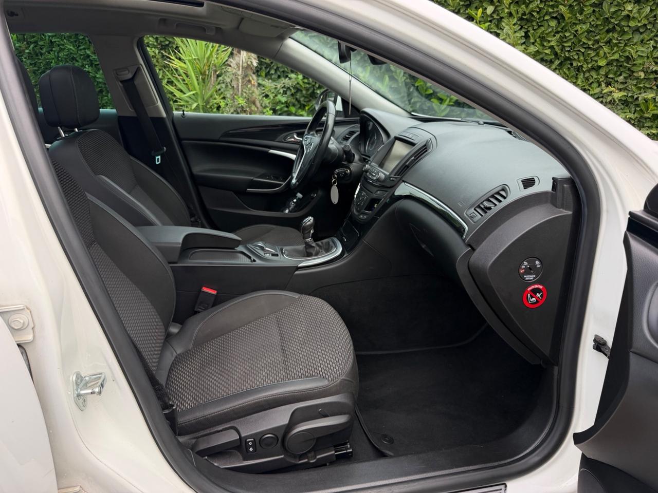 Opel Insignia 1.4 Turbo Sports Tourer GPL