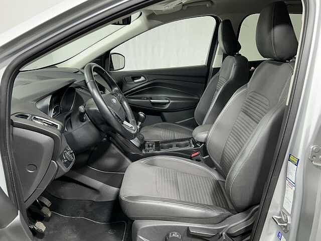 Ford Kuga 2.0 TDCI 150 CV S&S 4WD Titanium
