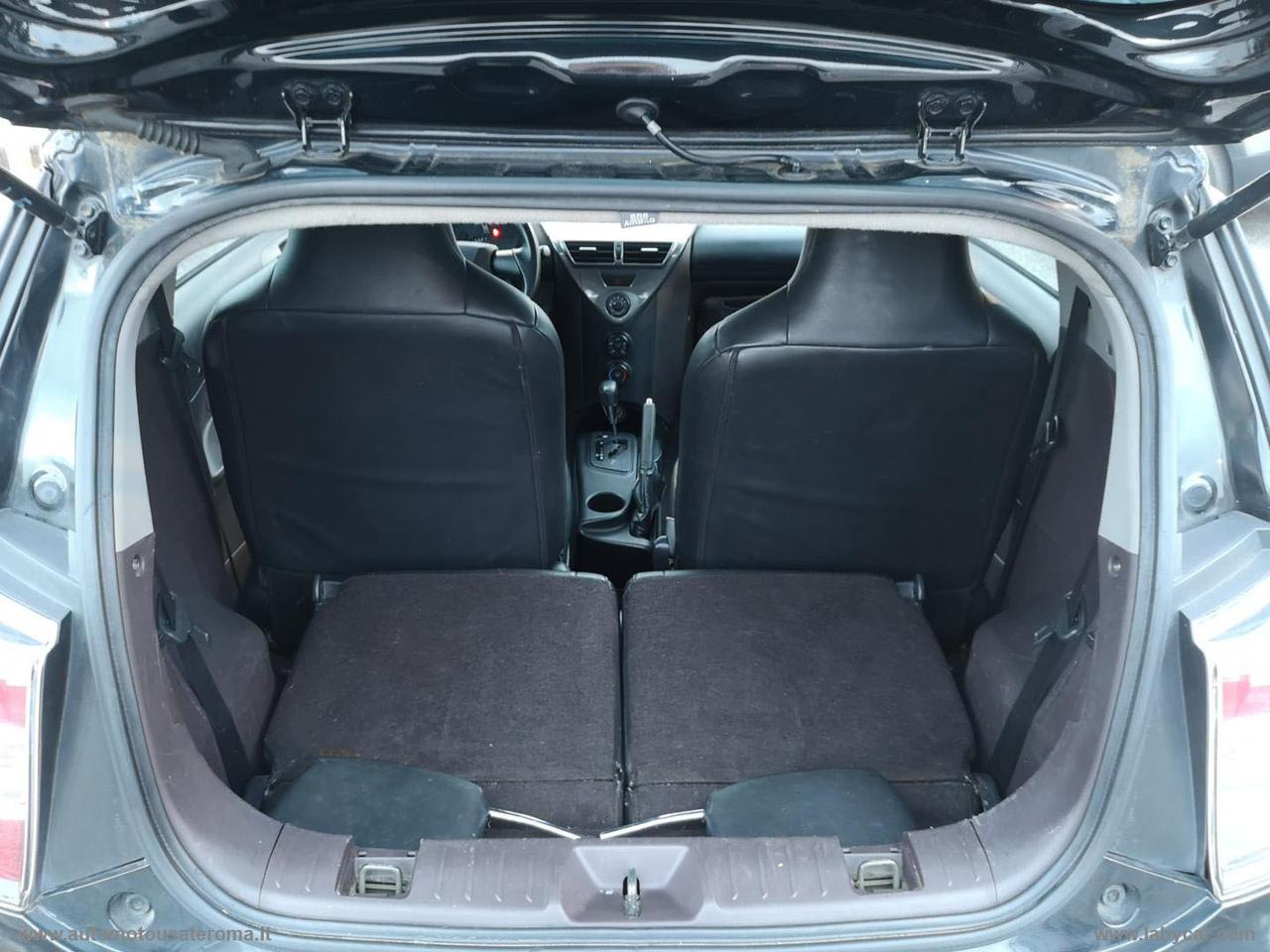 TOYOTA iQ 1.0 CVT Sol RATE AUTO MOTO SCOOTER