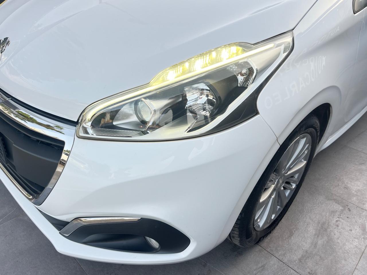 Peugeot 208 1.6 bluehdi 75 cv Allure