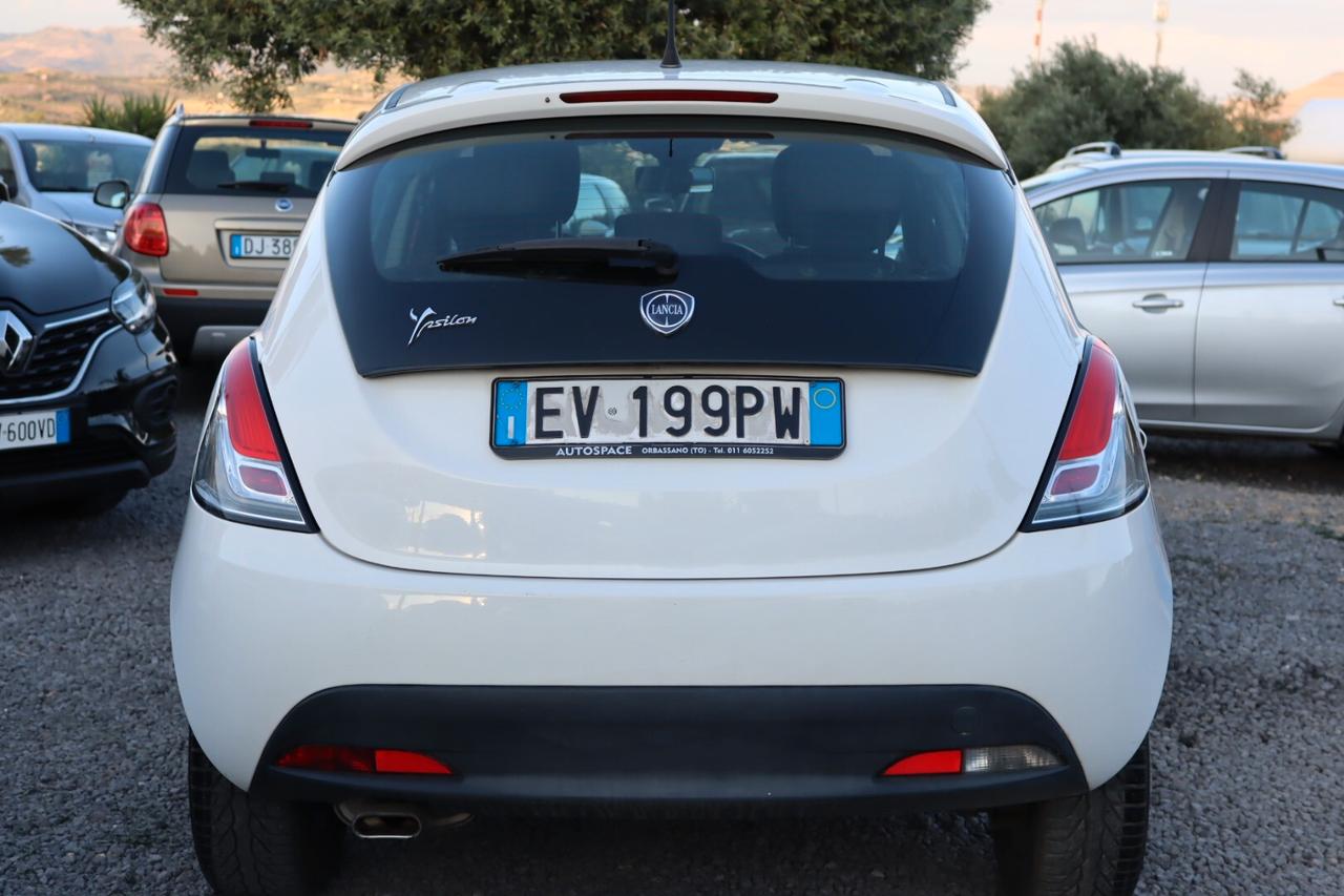 Lancia Ypsilon 1.2 69 CV 5 porte GPL Ecochic Gold