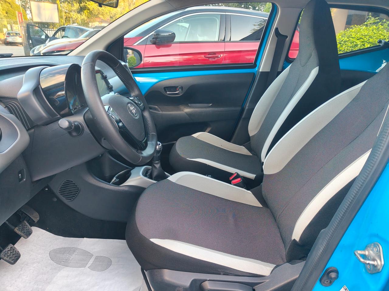 Toyota Aygo 1.0 VVT-i 69 CV 5 porte **PREZZO REALE **