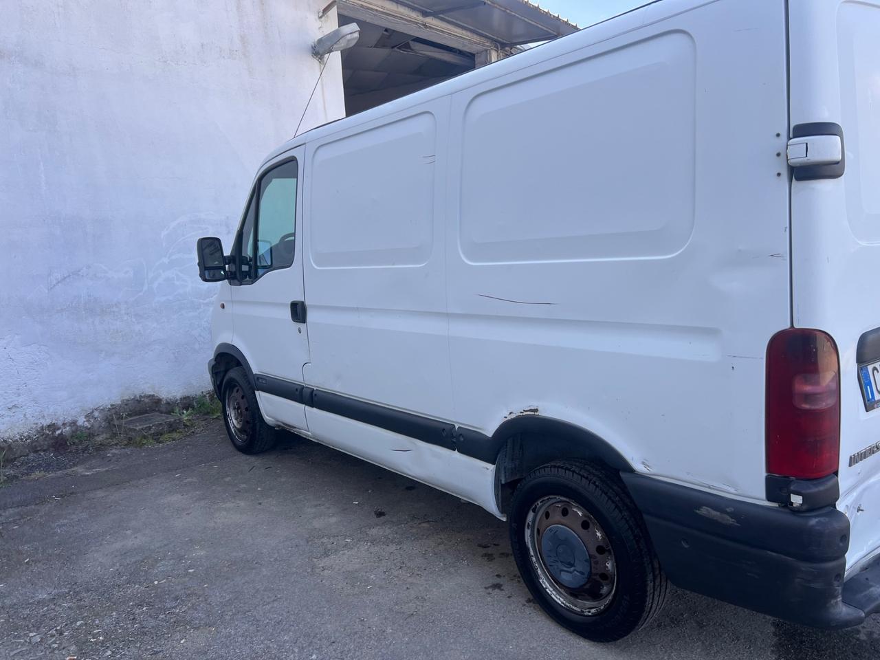 Nissan Interstar