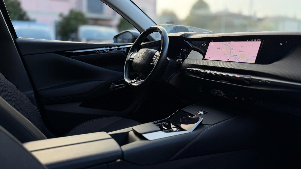 DS4 1.5 BLUEHDI TROCADERO AT8 130 CV - FULL LED, CARPLAY, NEOPATENTATI