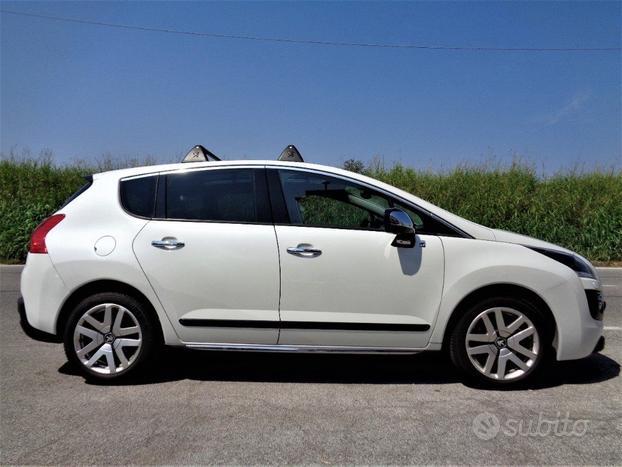 PEUGEOT 3008 2.0 HYbrid 4x4 PREZZO VALIDO FINO 0