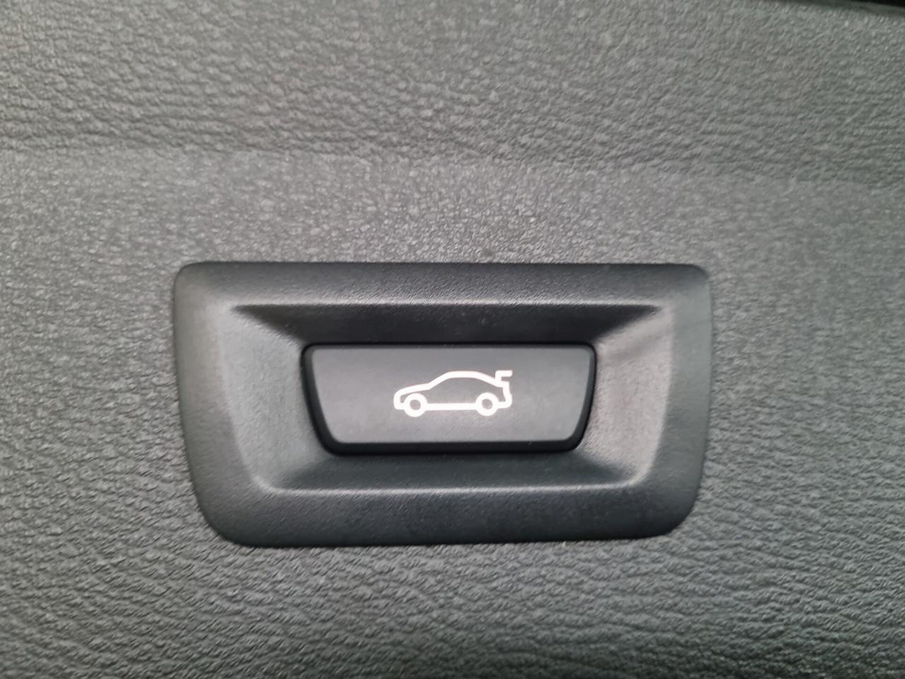 Bmw X1 sDrive18d Business Advantage AUTO