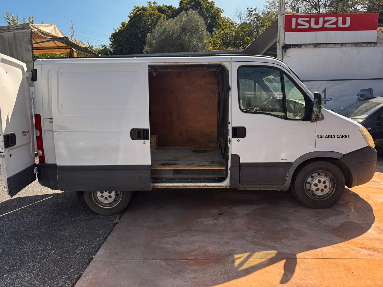 Iveco Daily 29L10V 2.3 Hpi PC-TN Midivan Base