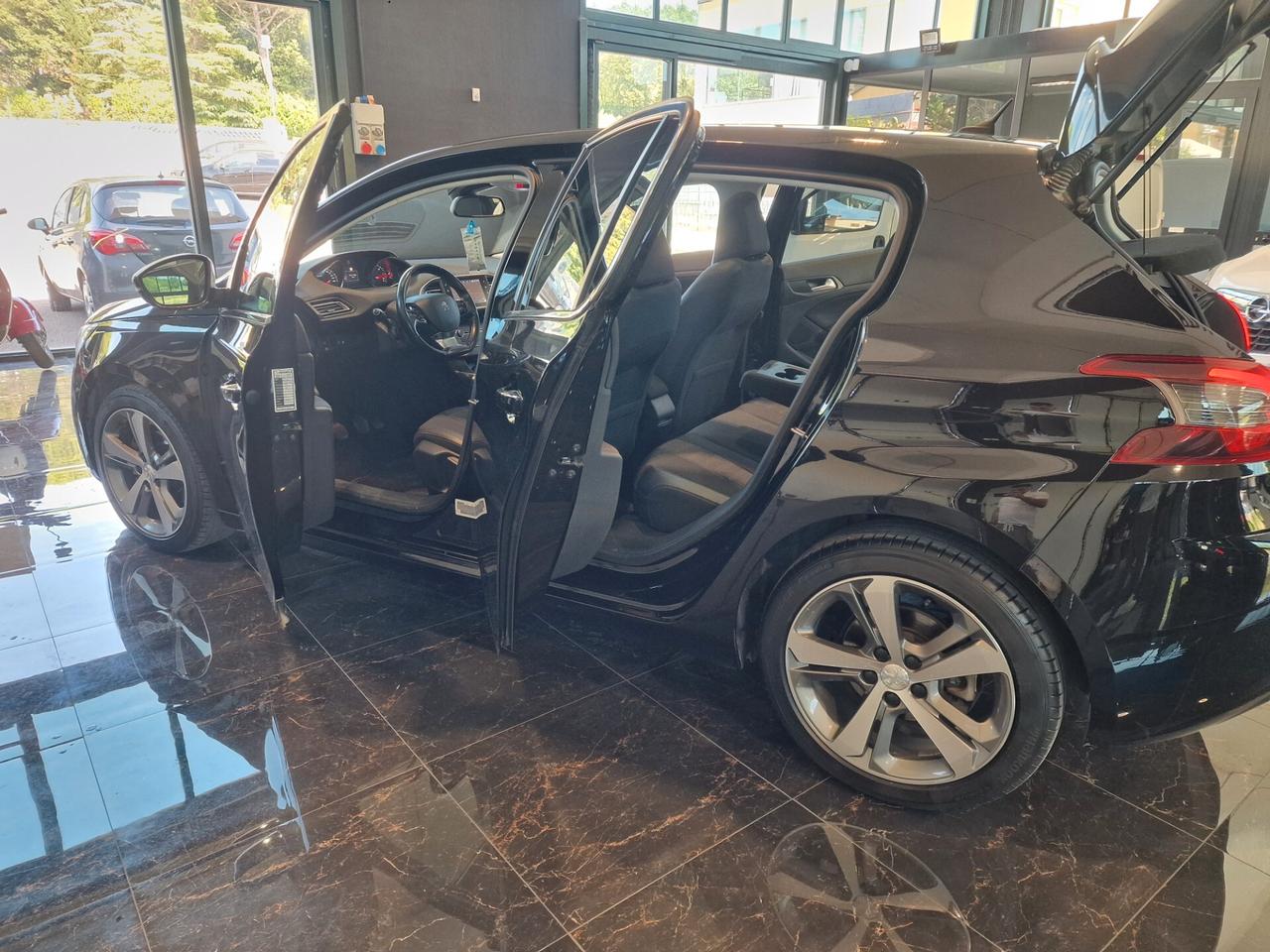 Peugeot 308 BlueHDi 130 S&S GT Line, 122 mila chilometri