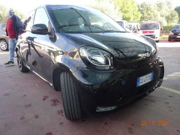 Smart ForFour EQ PULSE LED+NAV+PDC**PREZZO VERO**CARICA RAPIDA**