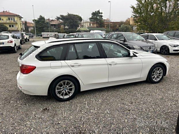 BMW 318 STATION WAGON DIESEL