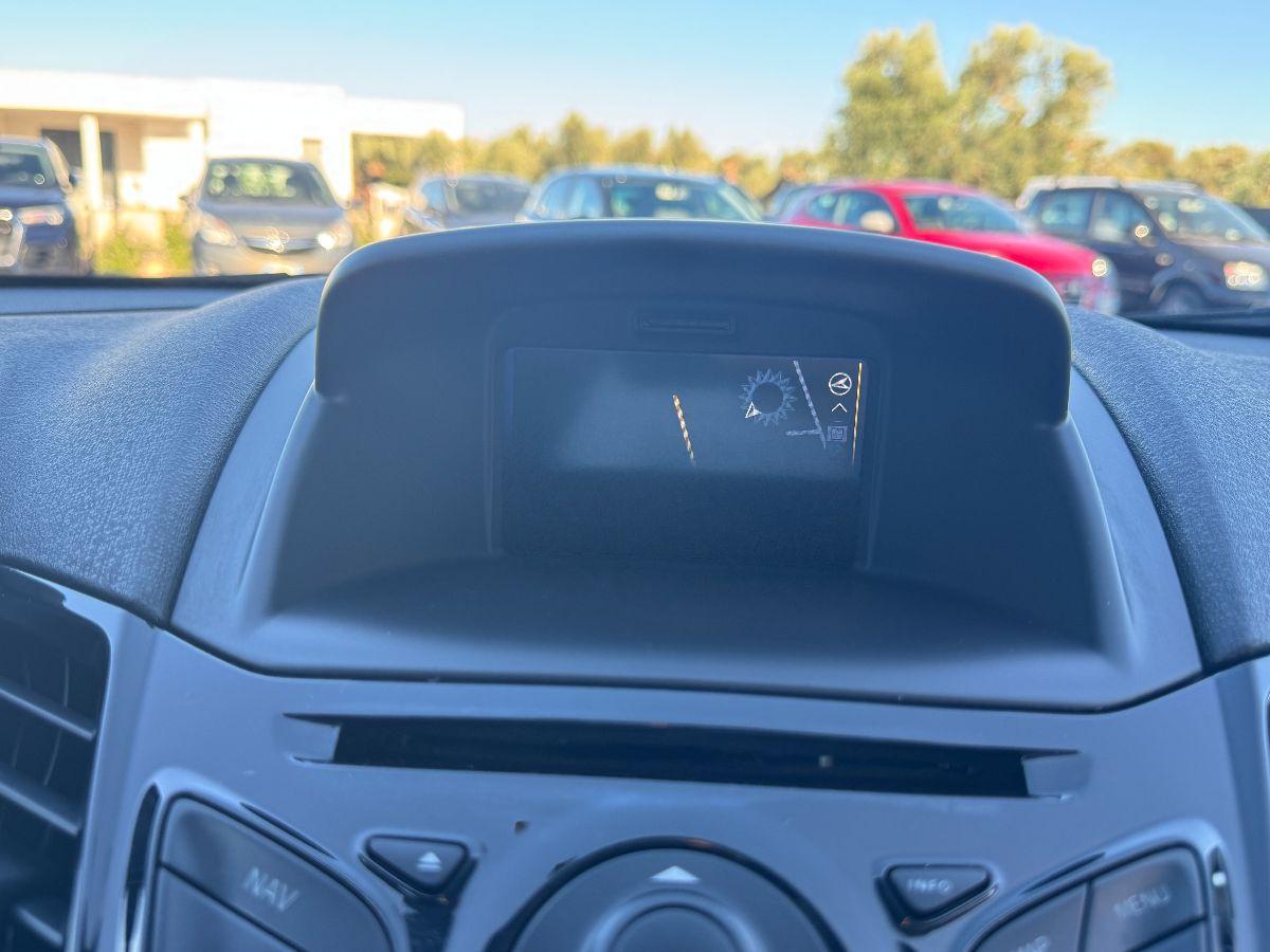 FORD Fiesta 1.5 TDCi 75CV Titanium Neopatentati