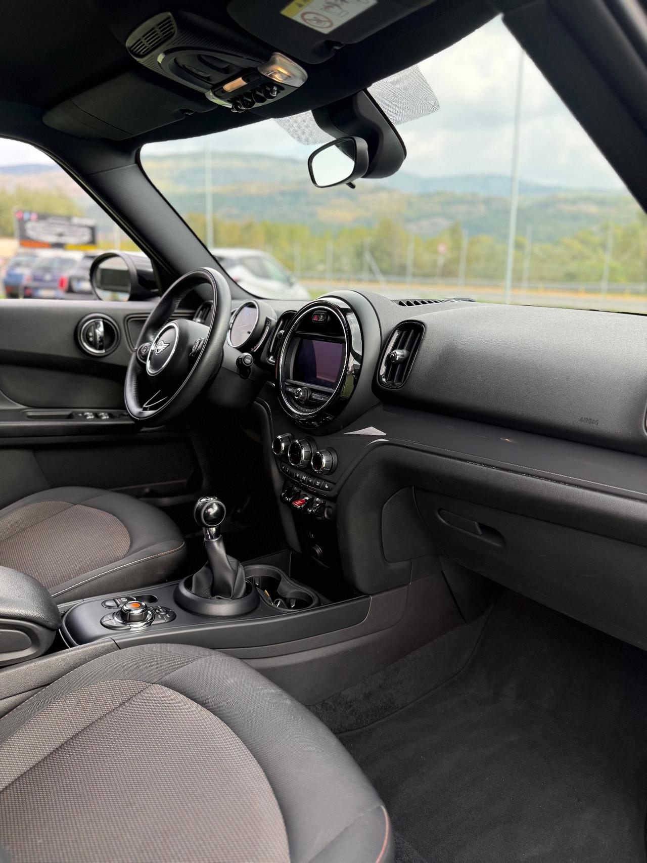 Mini Cooper Countryman 1.5 One D Business