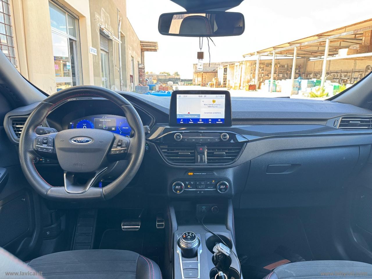 FORD Kuga 1.5 EcoBl. 120 CV aut.2WD ST-L.Des.