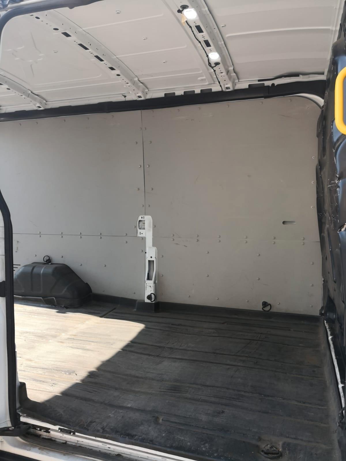 Ford Transit 350 2.0TDCi 130CV L3H2 PL TM 3posti