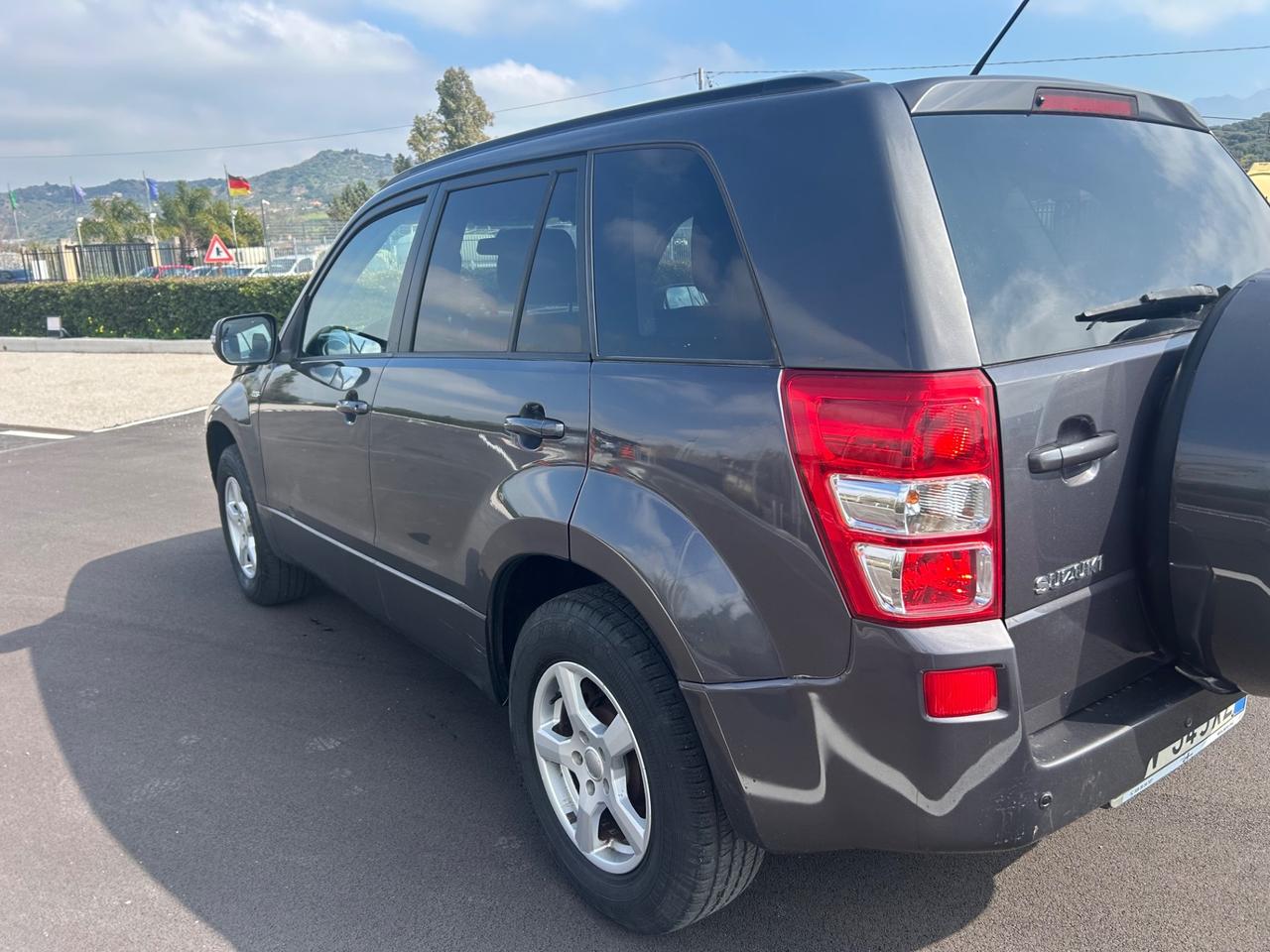 Suzuki Grand Vitara 1.9 DDiS 5 porte