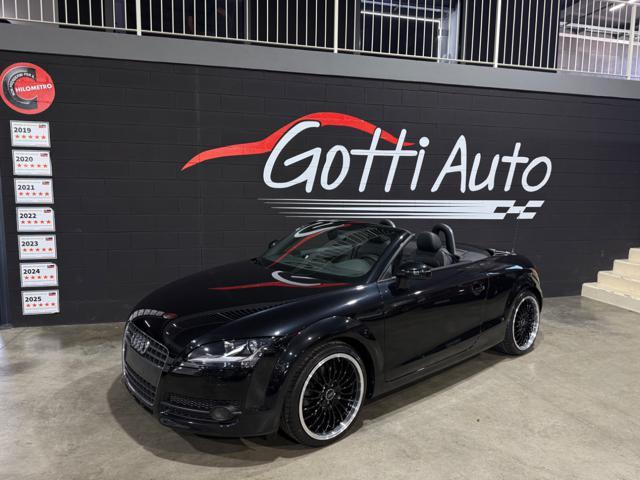 AUDI TT CABRIO CERCHI DA 19" SOLI 47900 KM