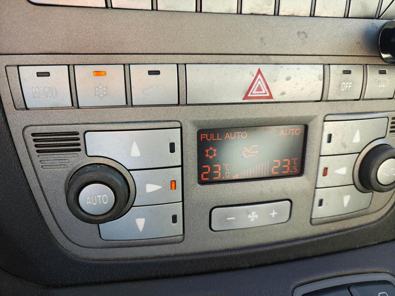 Lancia MUSA 1.3 Multijet 16V 90 CV Oro