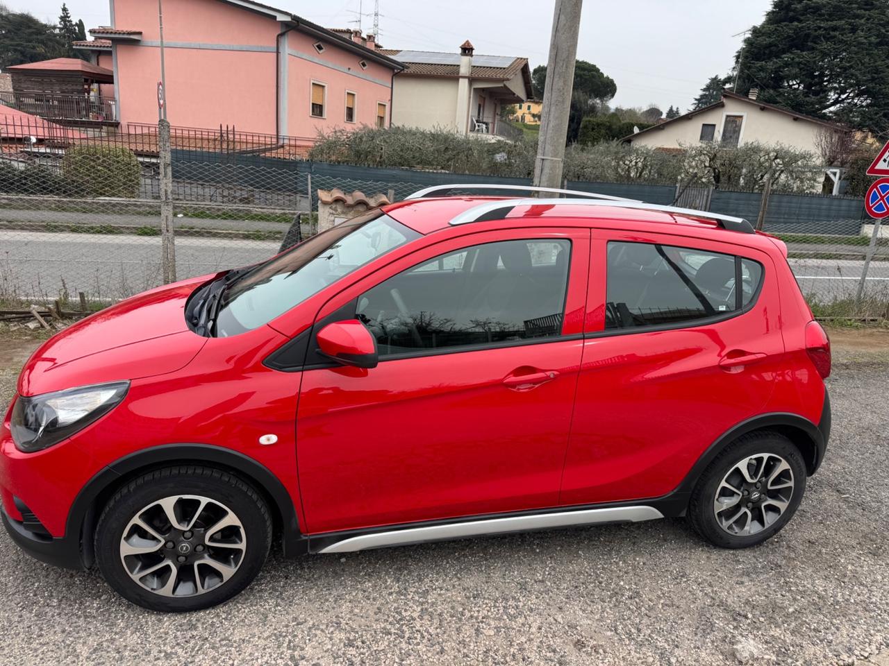 Opel Karl Rocks 1.0 73 CV NEOPATENTATI