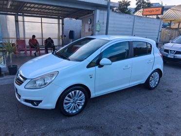 Opel Corsa 1.2 85CV 5 porte GPL-TECH Club