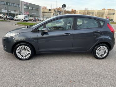 Ford Fiesta 1.4 5 porte Bz.- GPL Titanium*Neo patentati *
