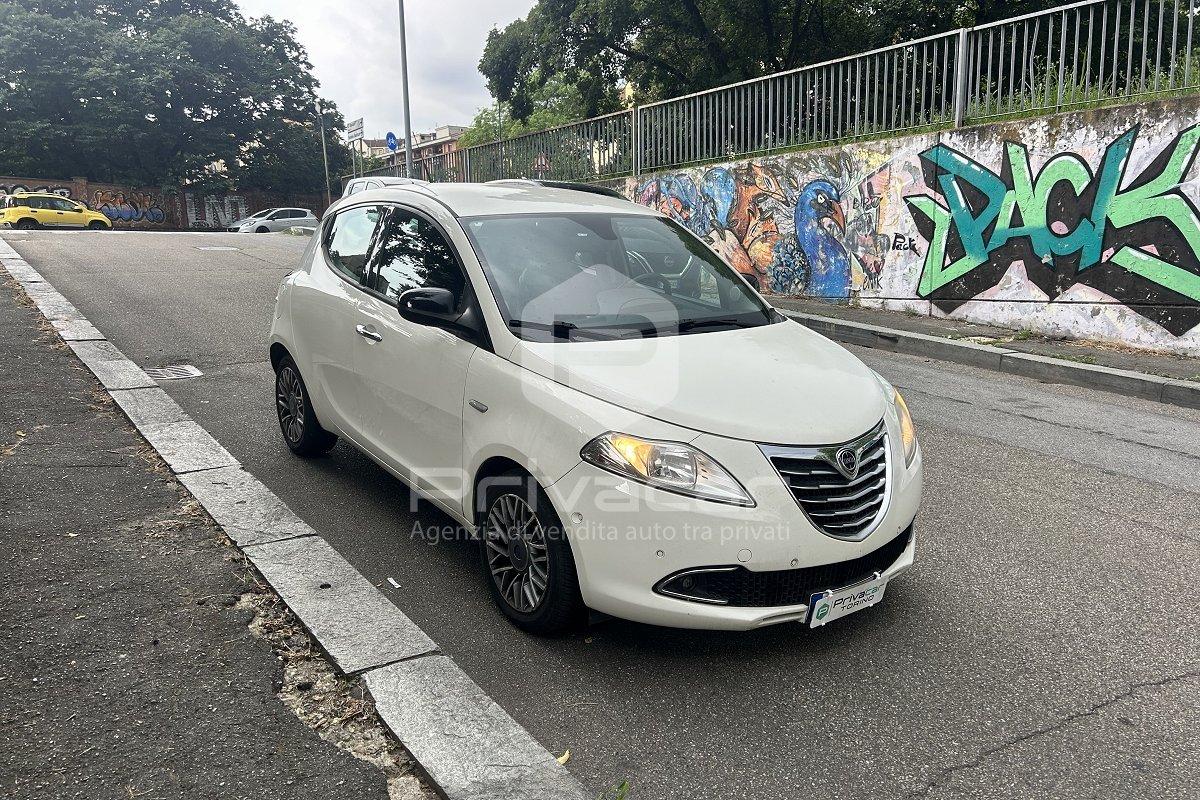 LANCIA Ypsilon 0.9 TwinAir 85 CV 5 porte S&S Platinum