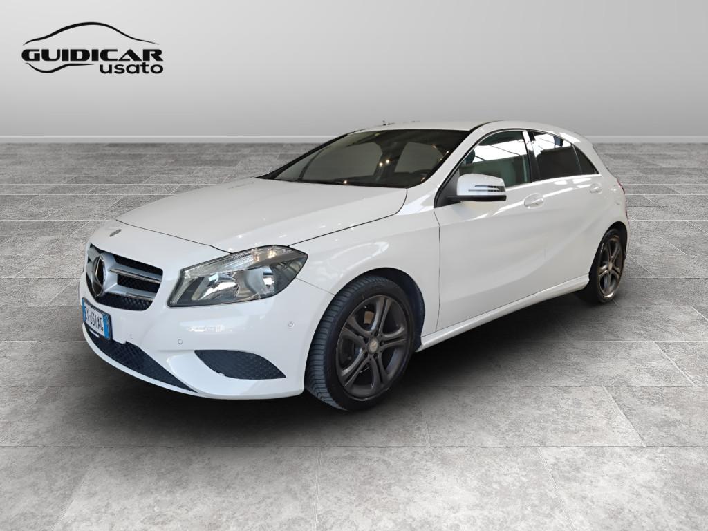 Mercedes-Benz Classe A - W176 - A 180 Sport E6