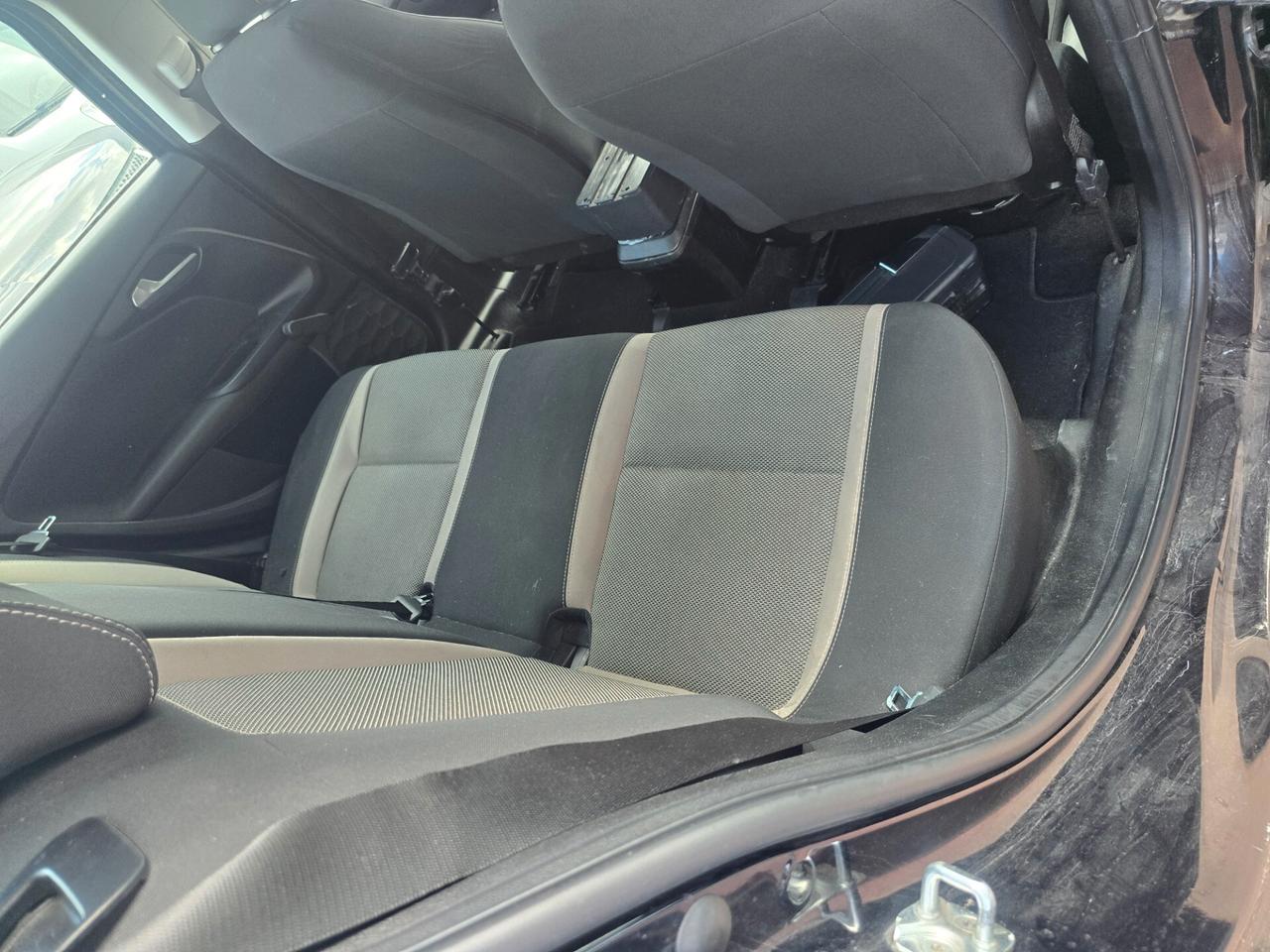 Fiat Tipo Multispace 1.3 HDi 75CV XTR Theatre