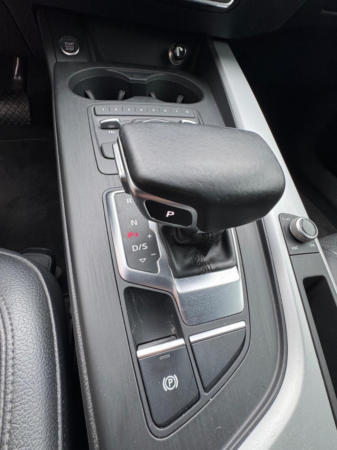 Audi A4 2.0 TDI 150 CV ultra S tronic Business Sport