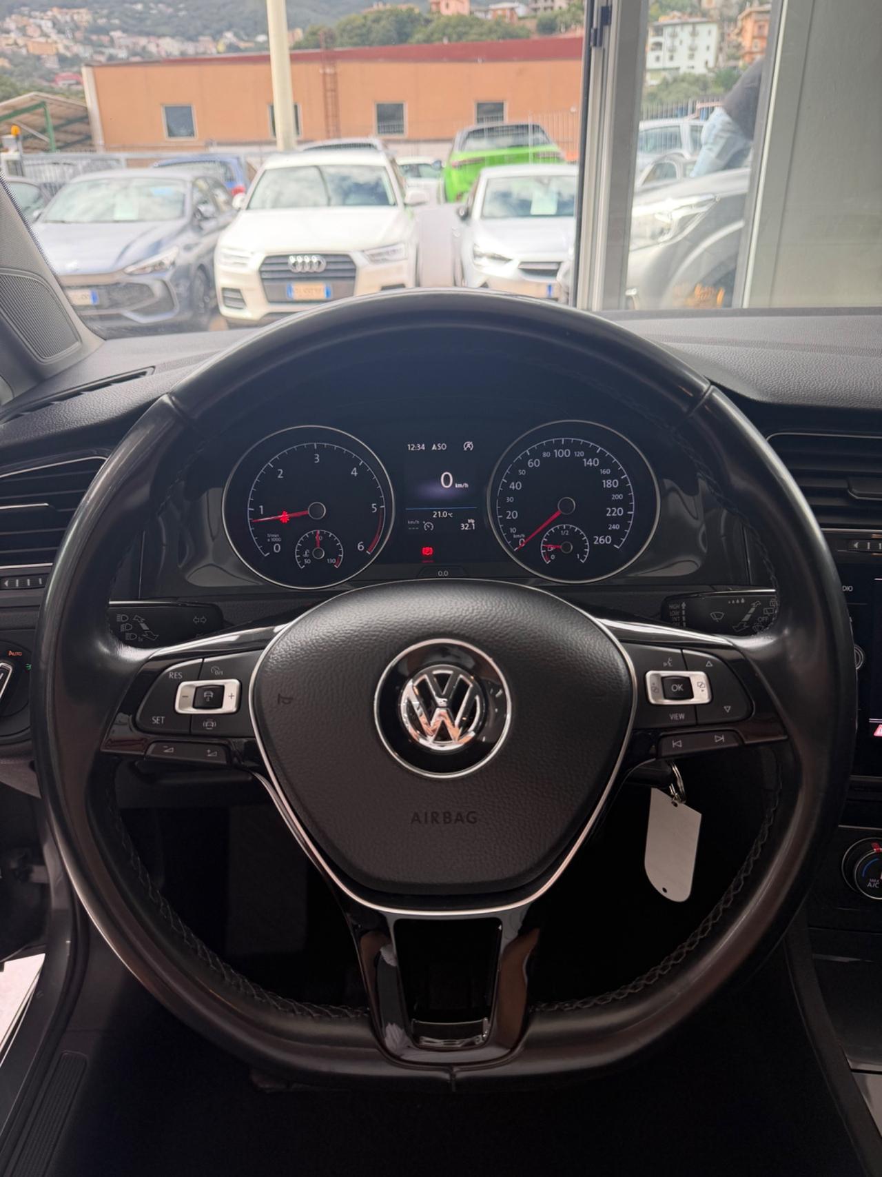VW GOLF 7.5 1.6 TDI 115 CV 5p. Sport FINANZIABILE