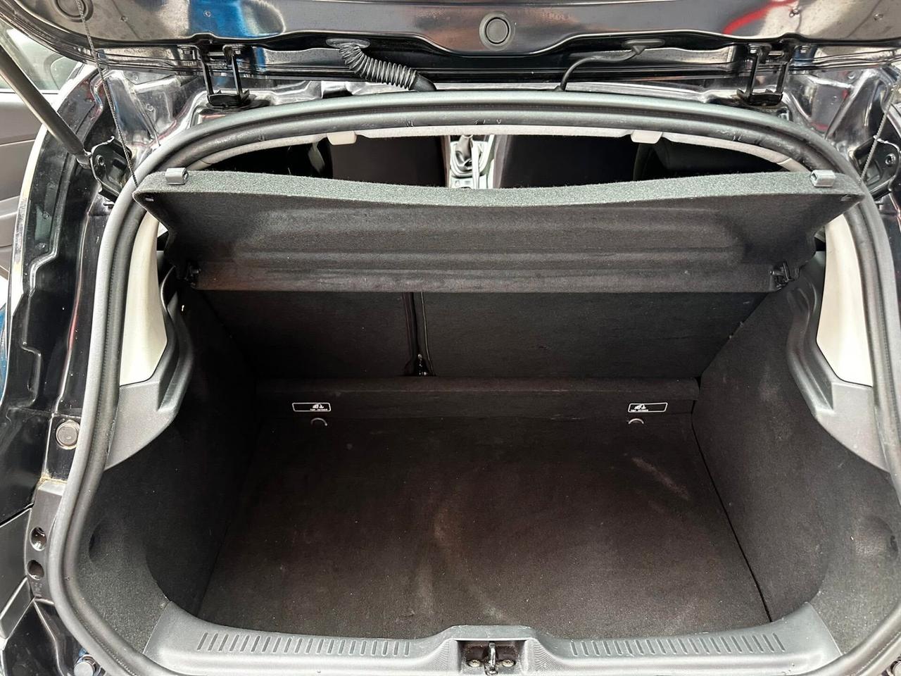 Renault Clio 1.2 75CV GPL 5 porte NEOPATENTATI