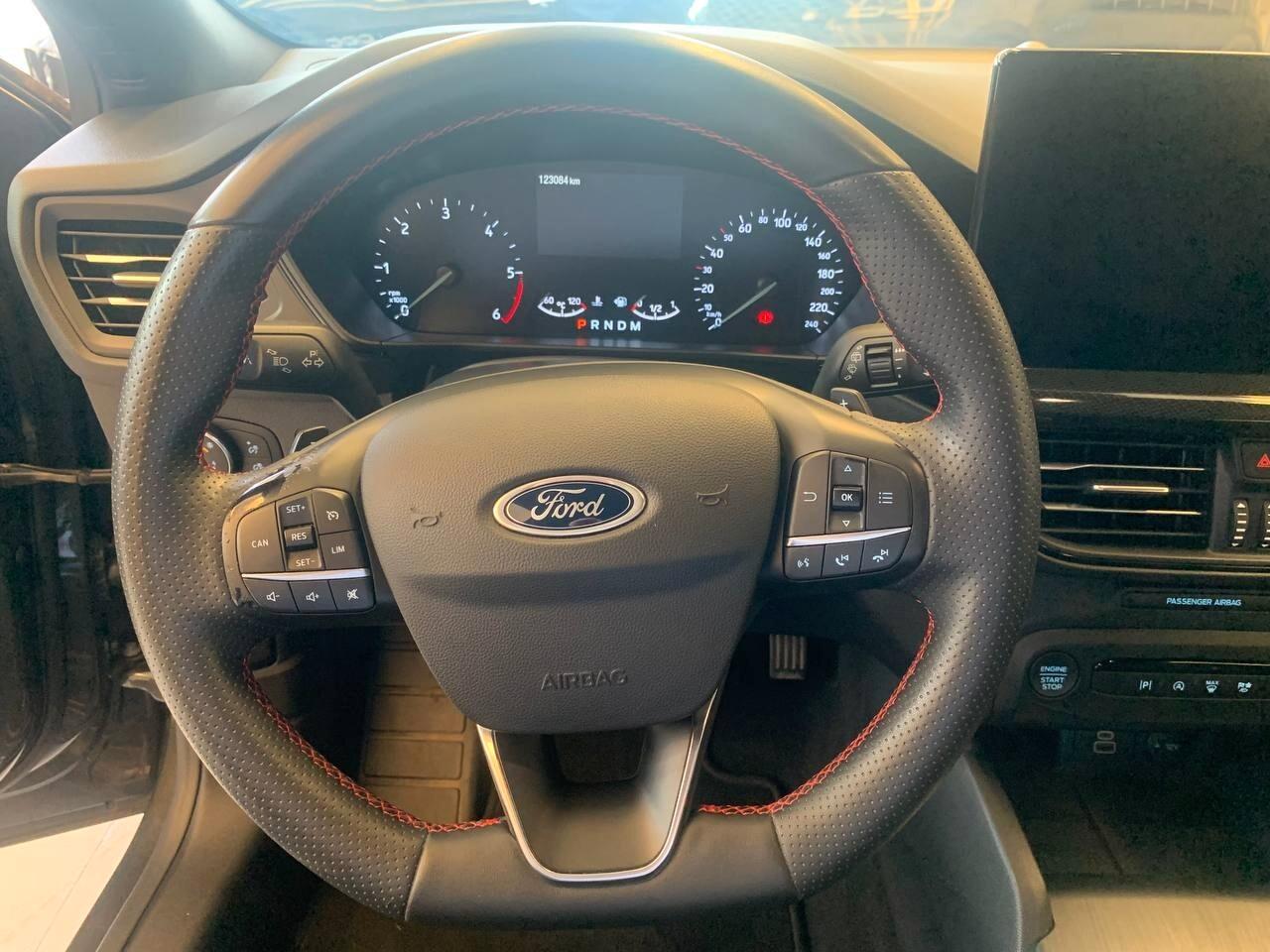 Ford Focus 1.5 EcoBlue 120 CV 5p. ST-Line *PREZZO PROMO*