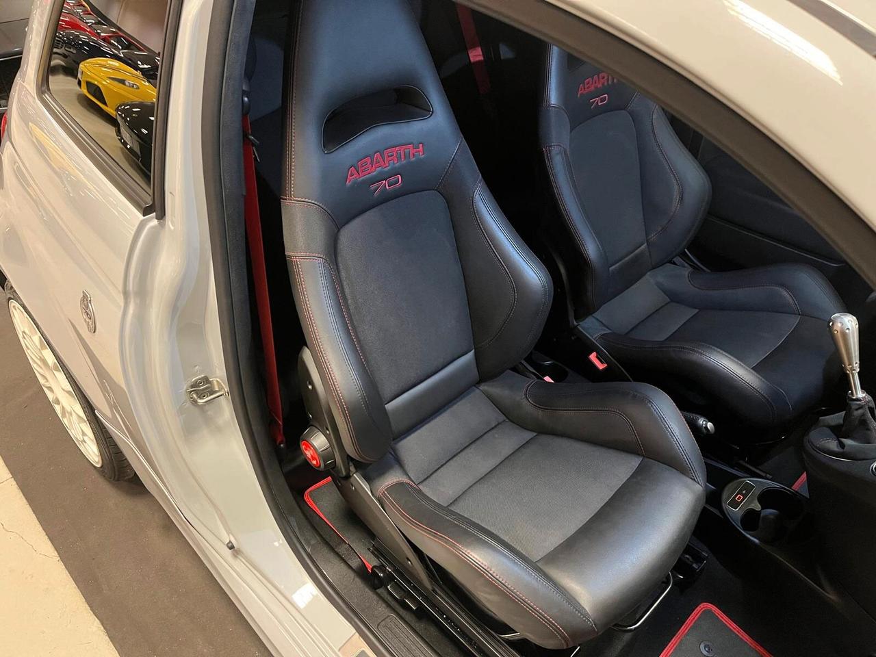 Abarth 595 1.4 Turbo T-Jet 180 CV Esseesse