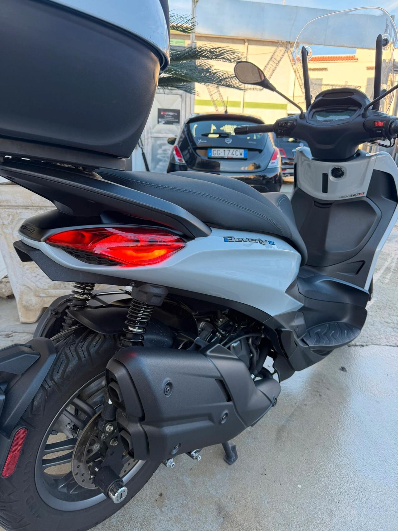 Piaggio Beverly 400 i.e. SPORT