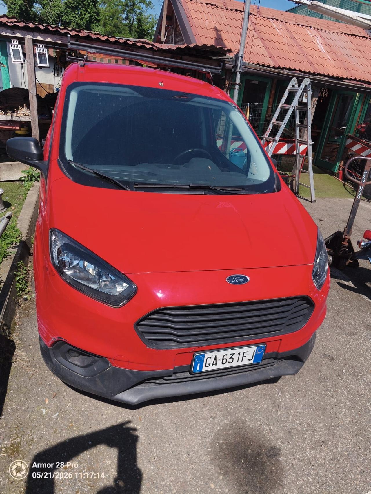 Ford Transit Courier 1.0 EcoBoost benzina