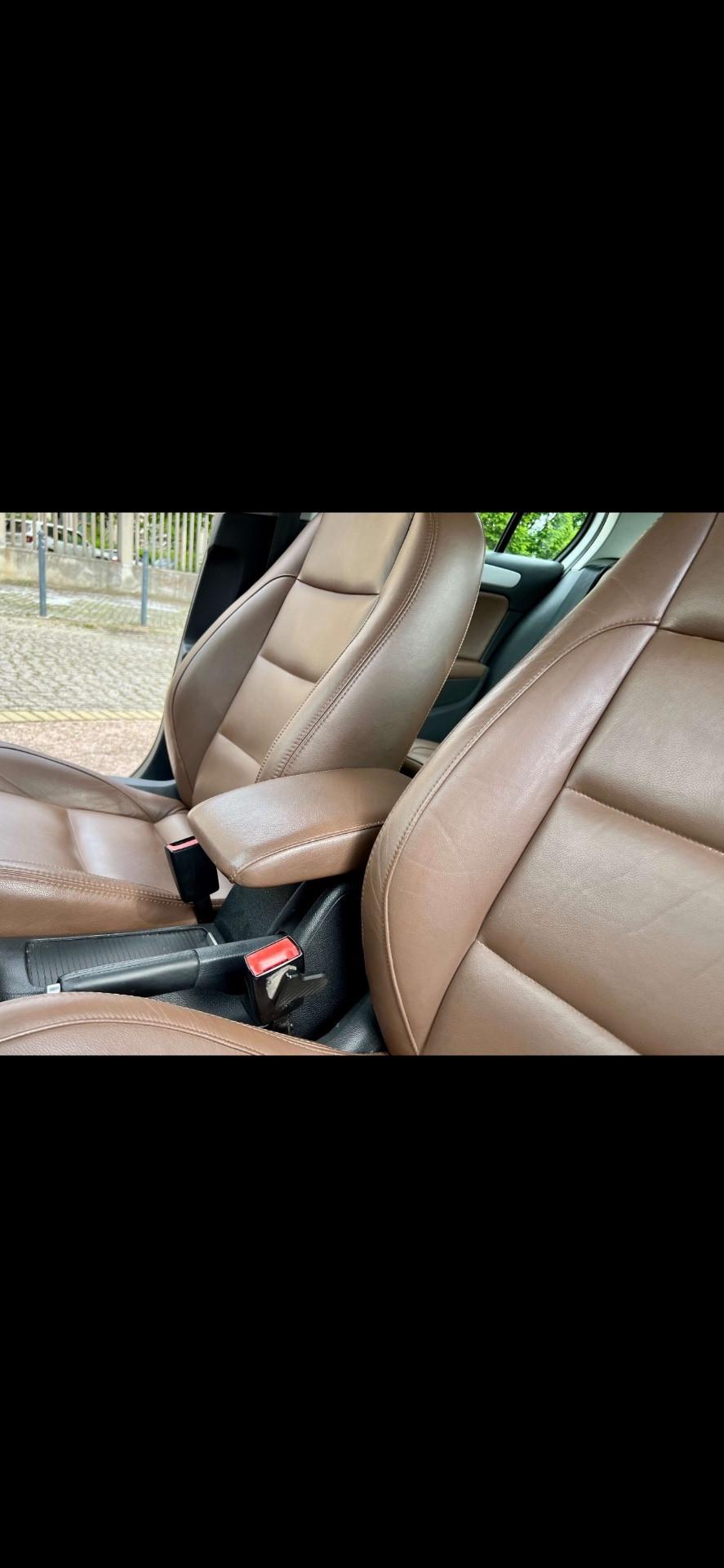 Volkswagen Golf 2.0 TDI 140CV DPF 4MOTION 5P HIGH LINE