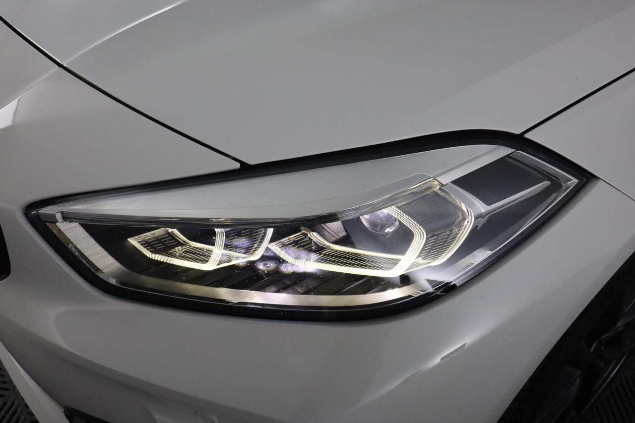 BMW Serie 1 (F40) 118d 5p. Msport