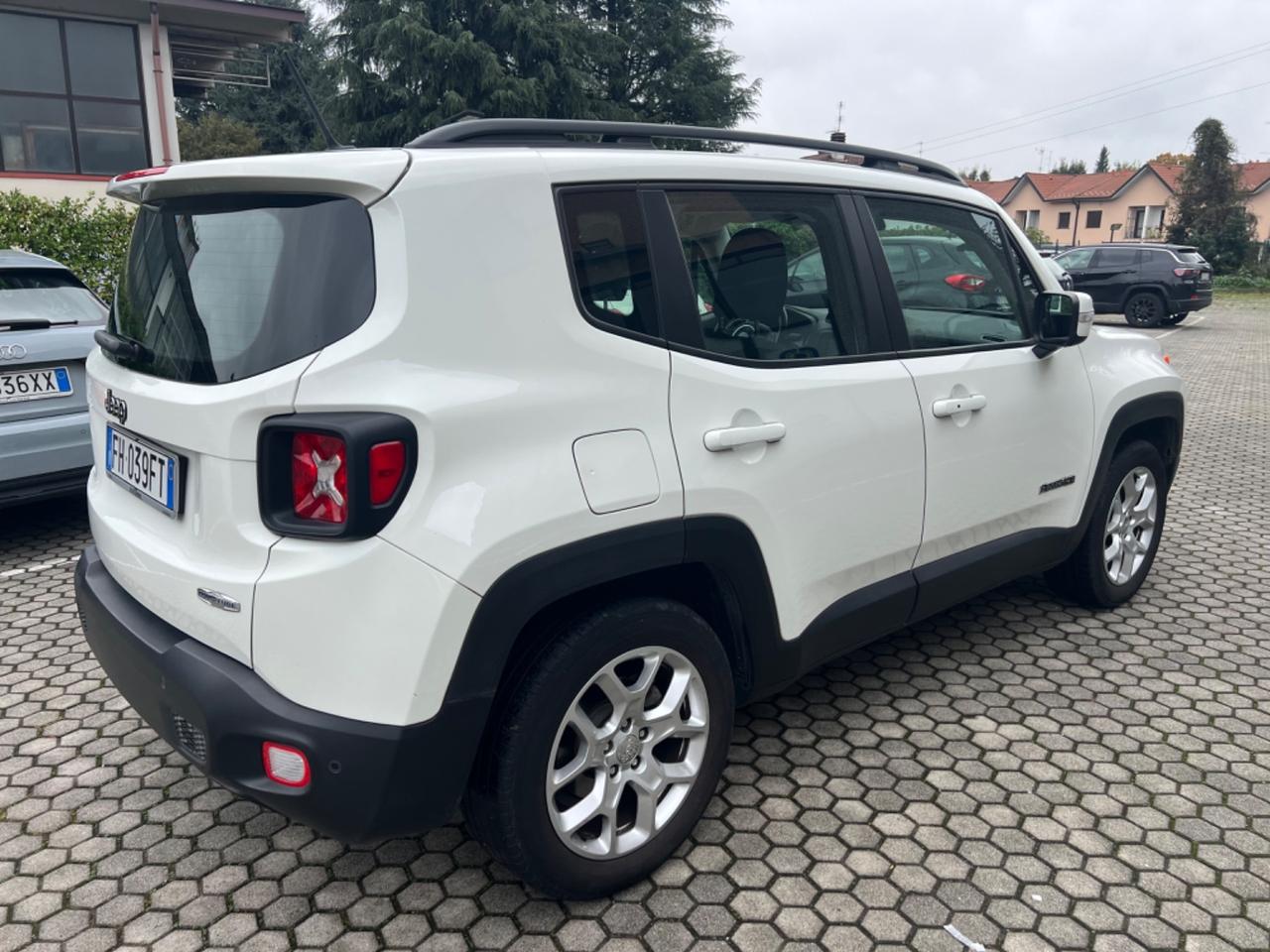 Jeep Renegade 1.6 E-TorQ EVO Longitude