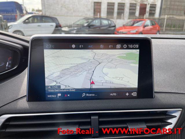 PEUGEOT 3008 BlueHDi 130 S&S EAT8 Business PROMO !!