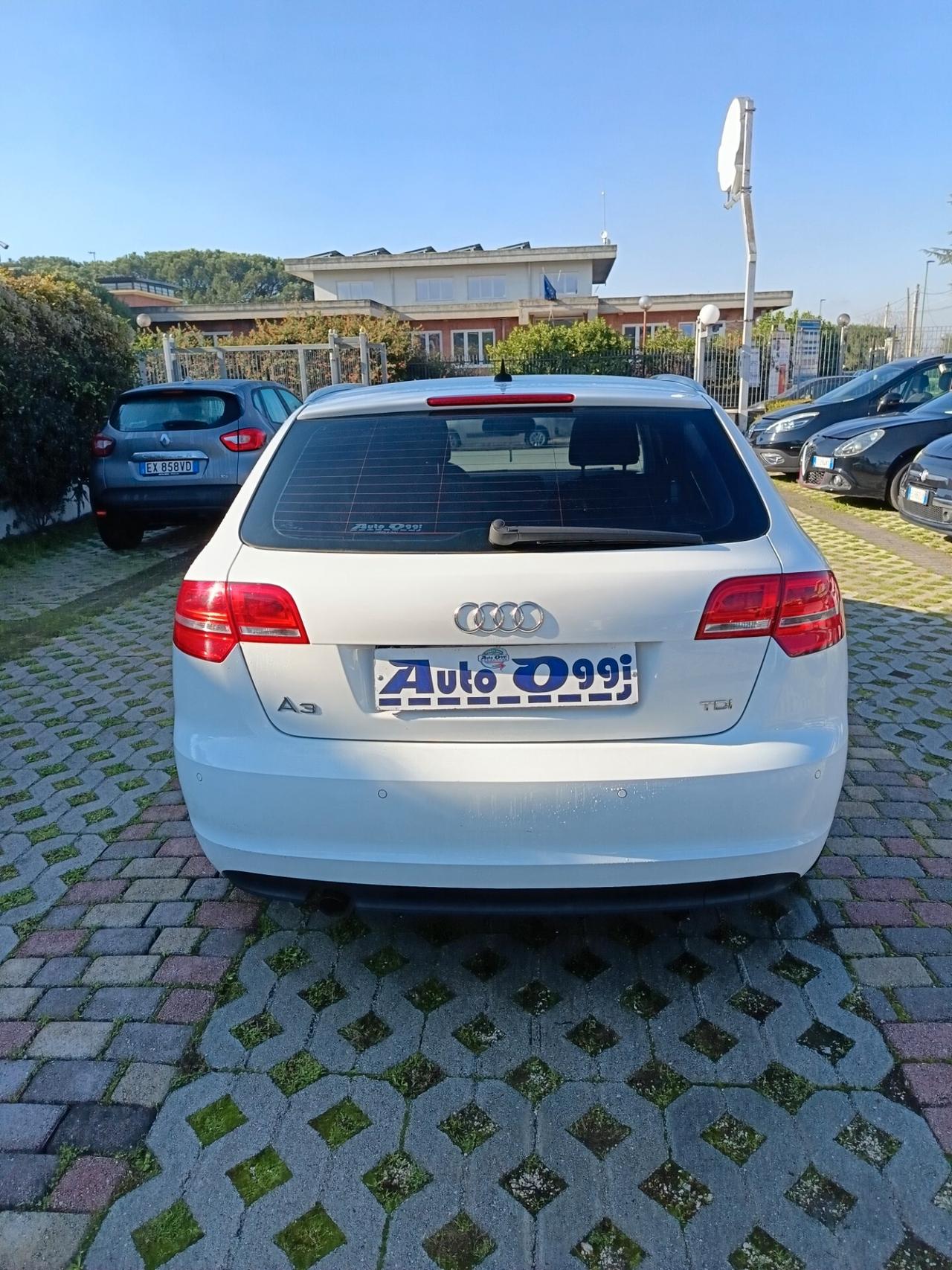 Audi A3 SPB 1.6 TDI 105 CV CR Ambition