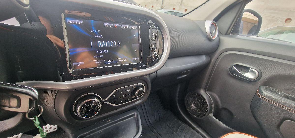 RENAULT Twingo TCe 110 CV EDC GT