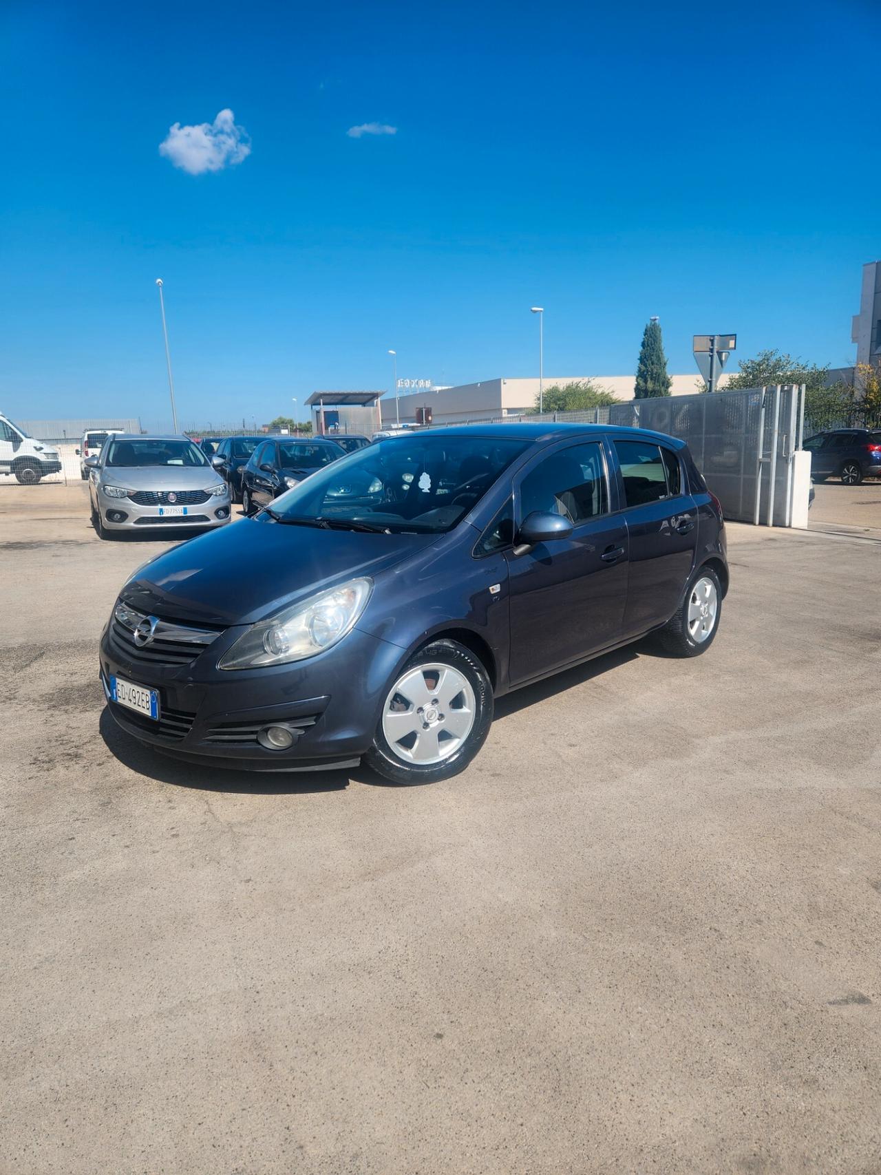 Opel Corsa 1.2 BENZINA X NEOPATENTATI