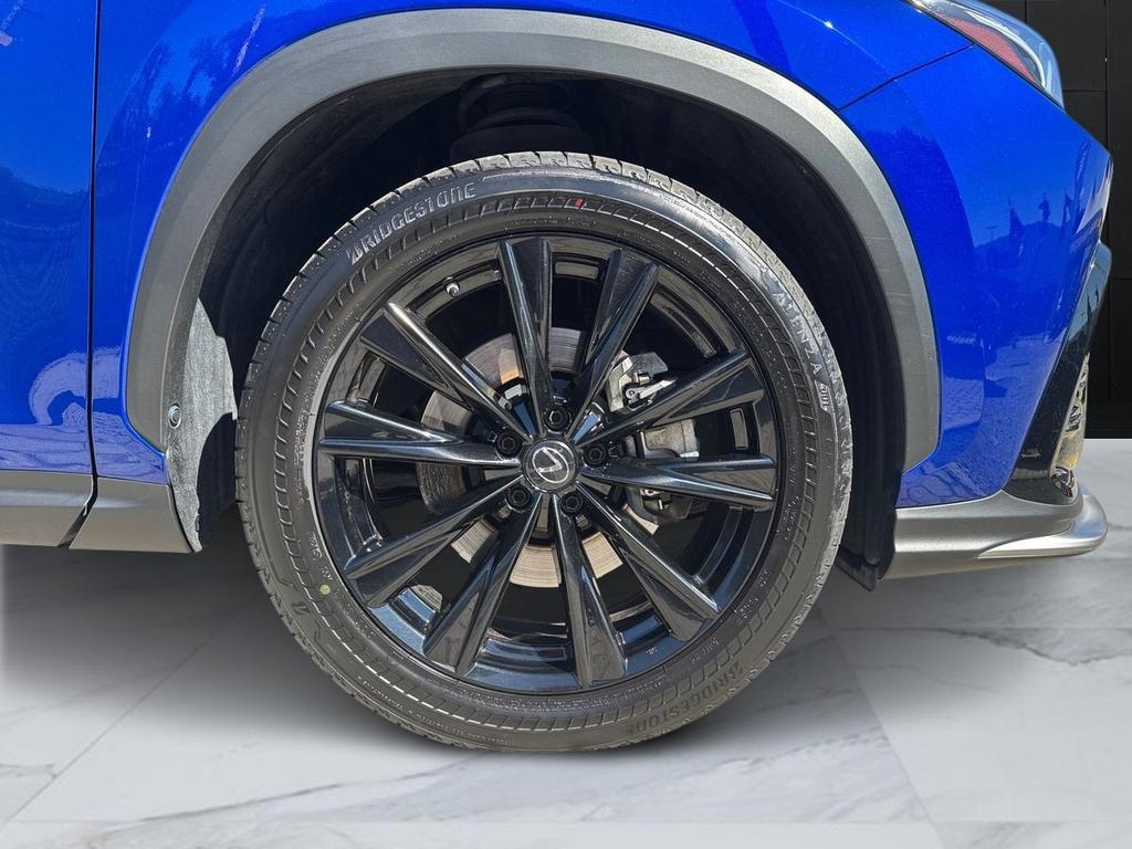 Lexus NX 450h+ 2.5 plug-in F-Sport 4wd e-cvt