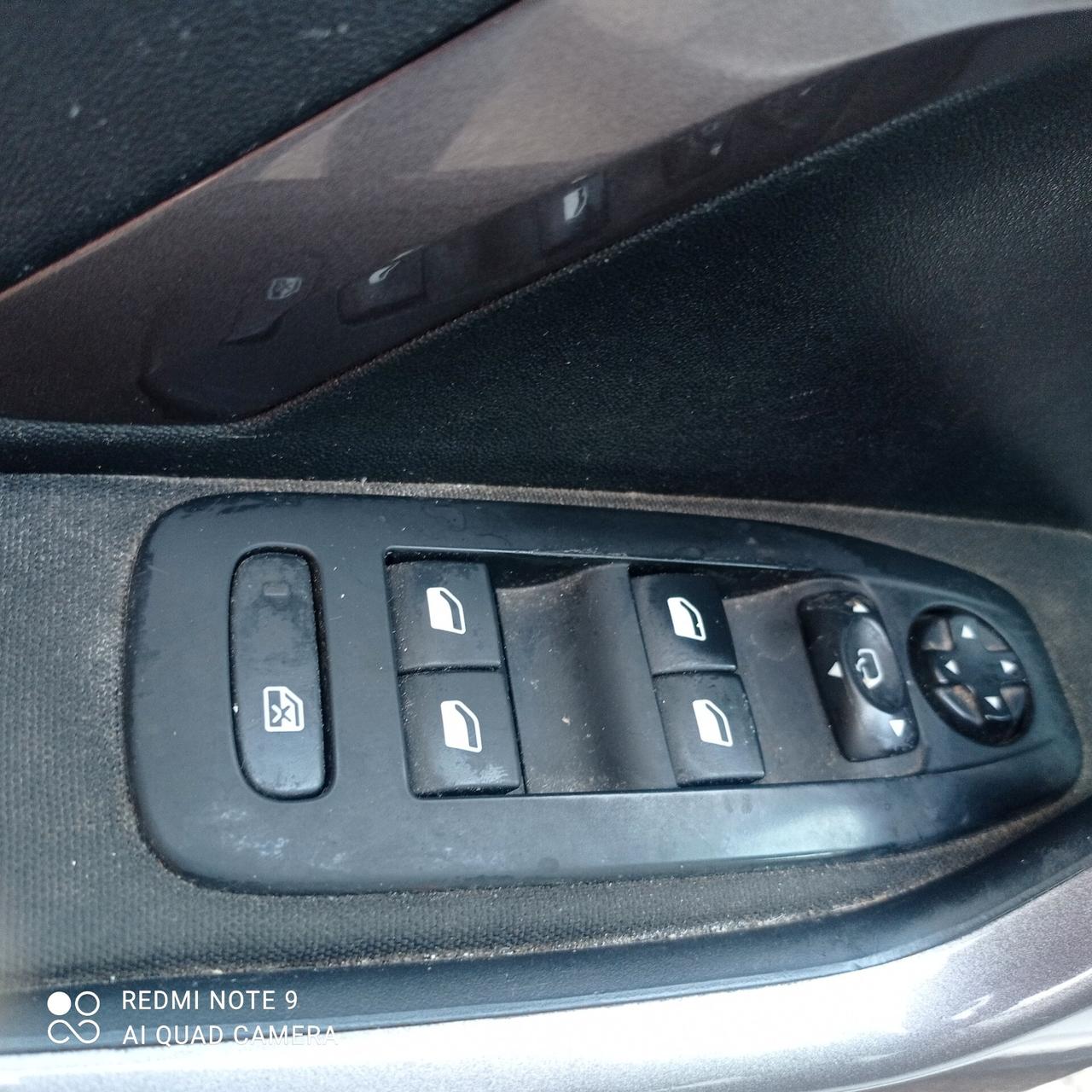 Peugeot 2008 PureTech 82 Allure